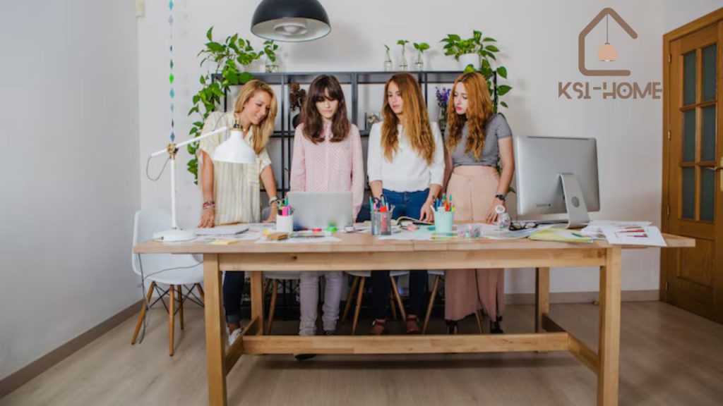 The Team Behind DecoratorAdvice.com