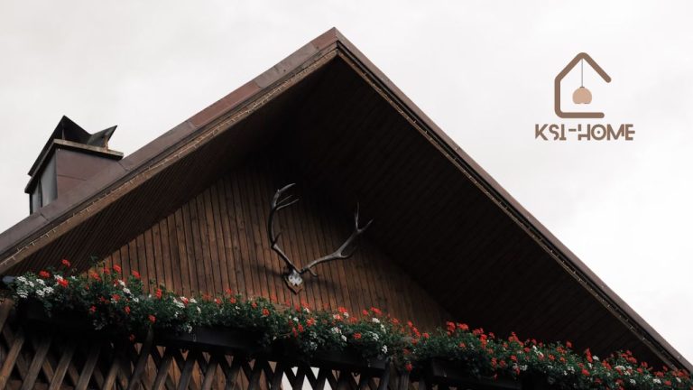Santa Sleigh & Reindeer Outdoor Roof Decorations 2024